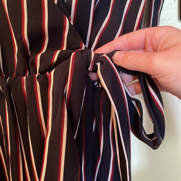 Striped romper - Picture 2 of 5